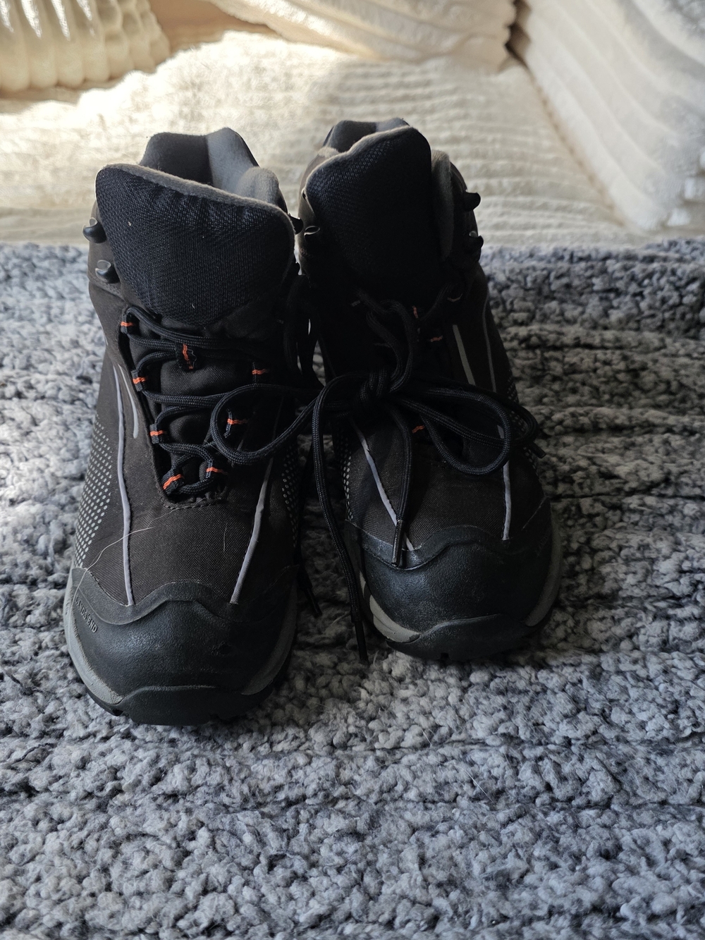 Lands' End Black Women's Winter Hiking Lace-Up Boots